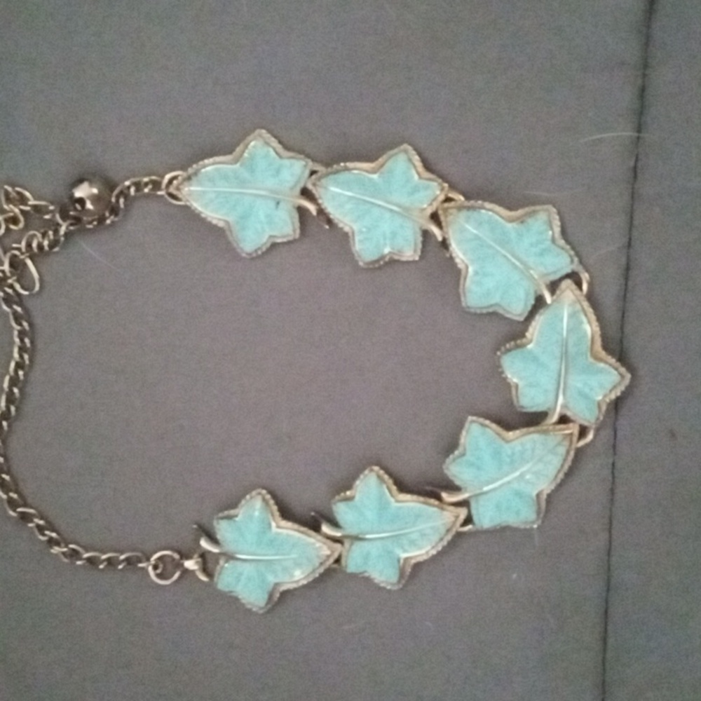 Beautiful vintage 1930s necklace